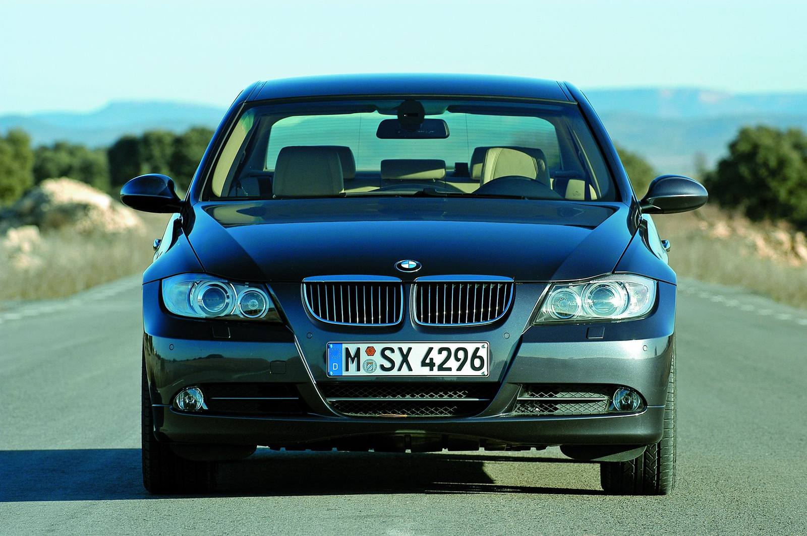 330i