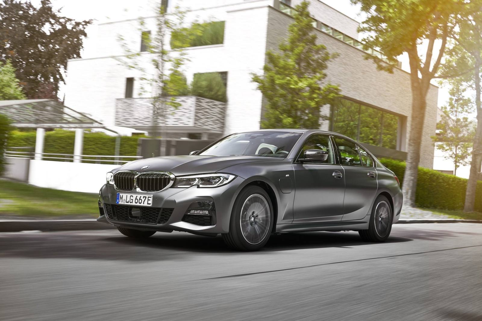 330e