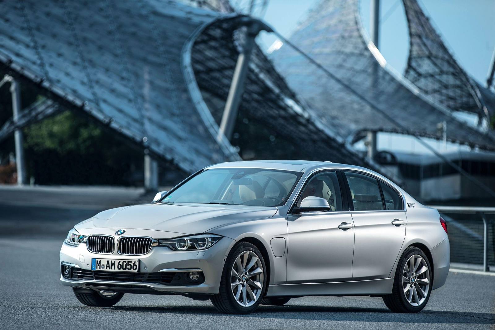330e