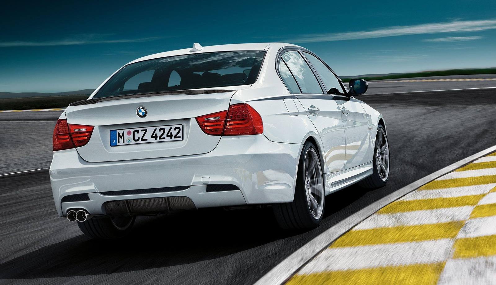 335i