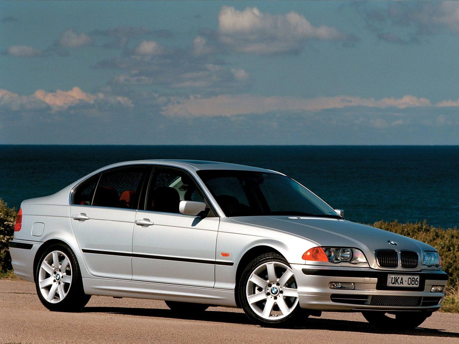330i