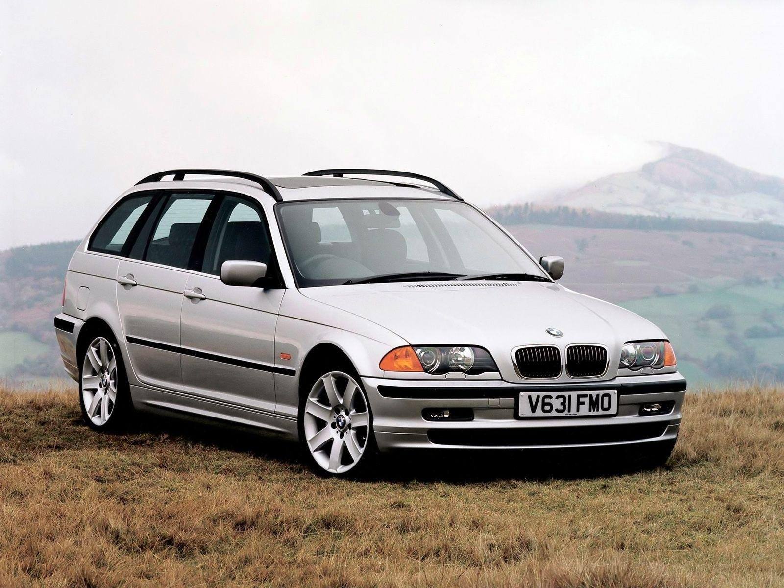 330i Touring