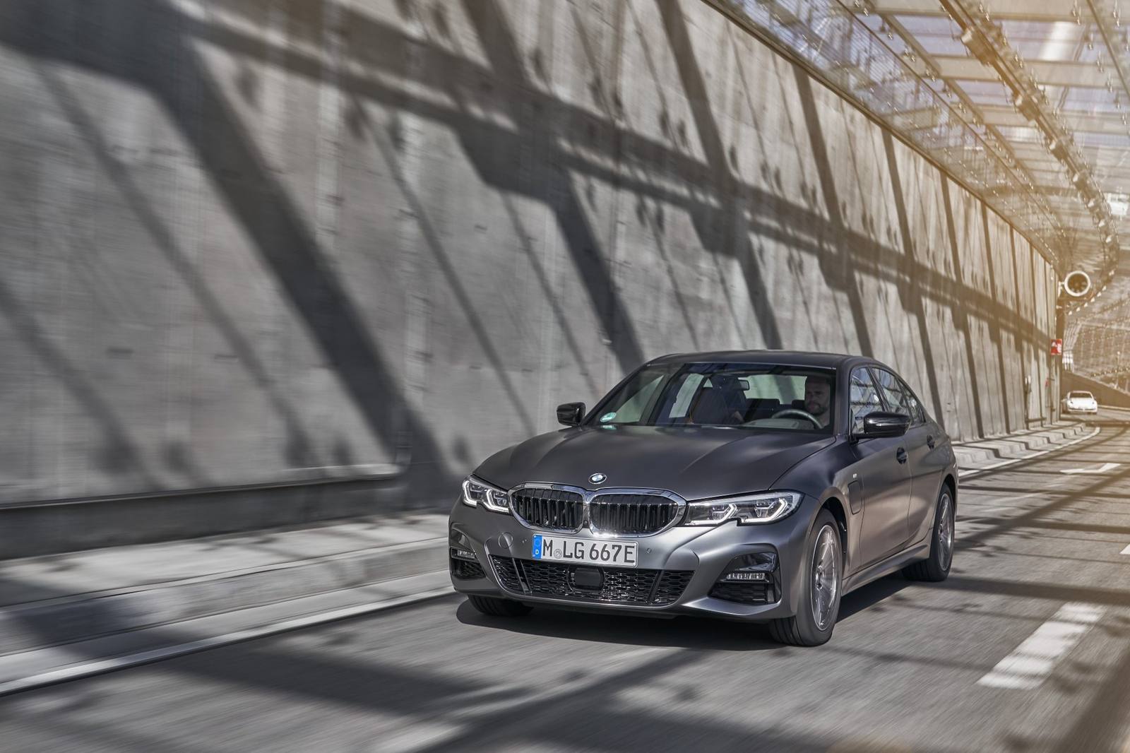330e