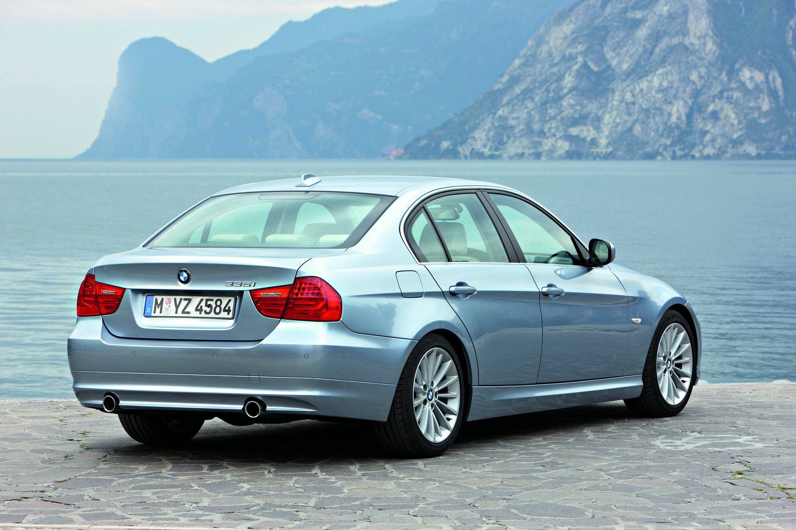 335i