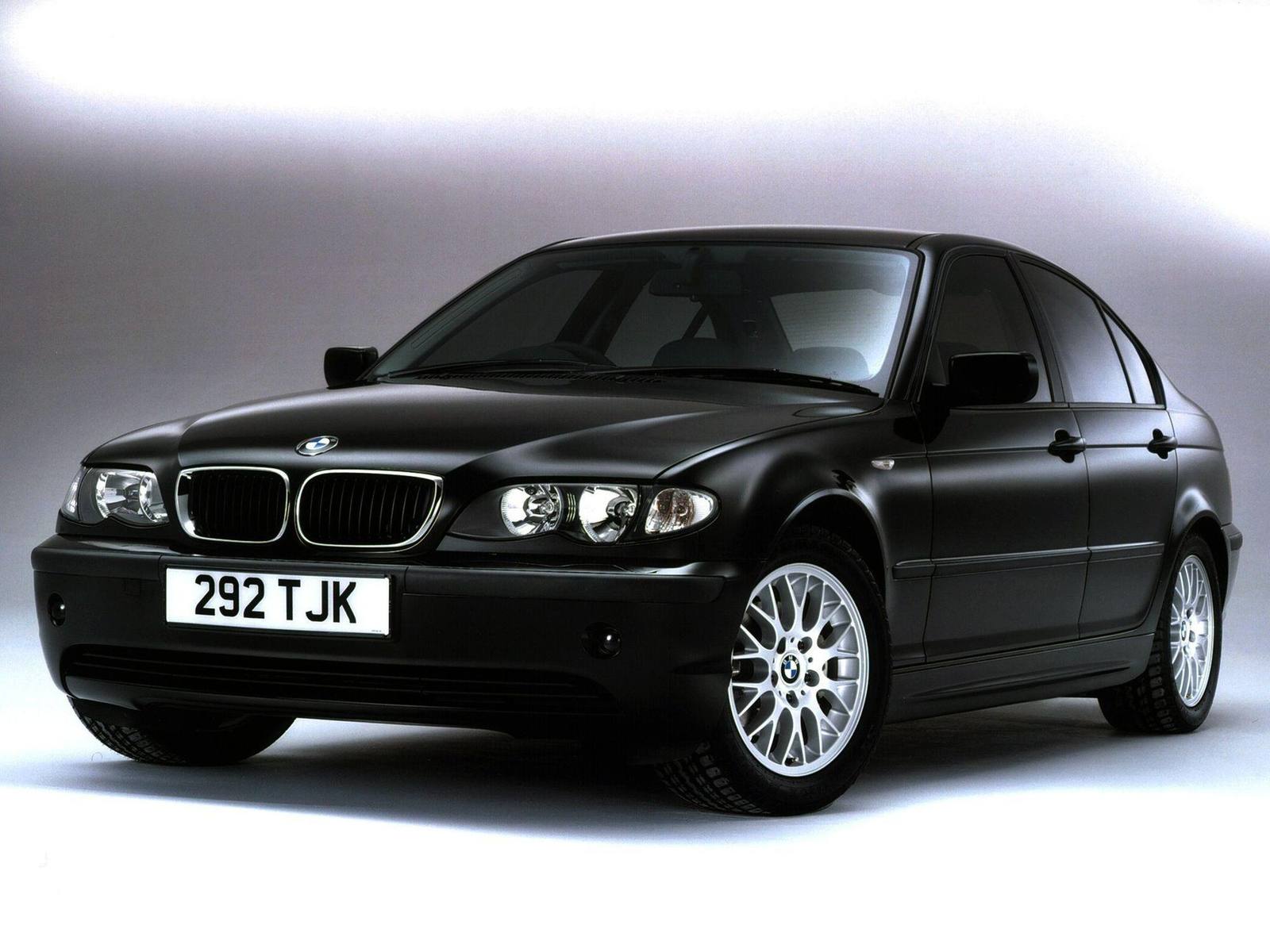 320i