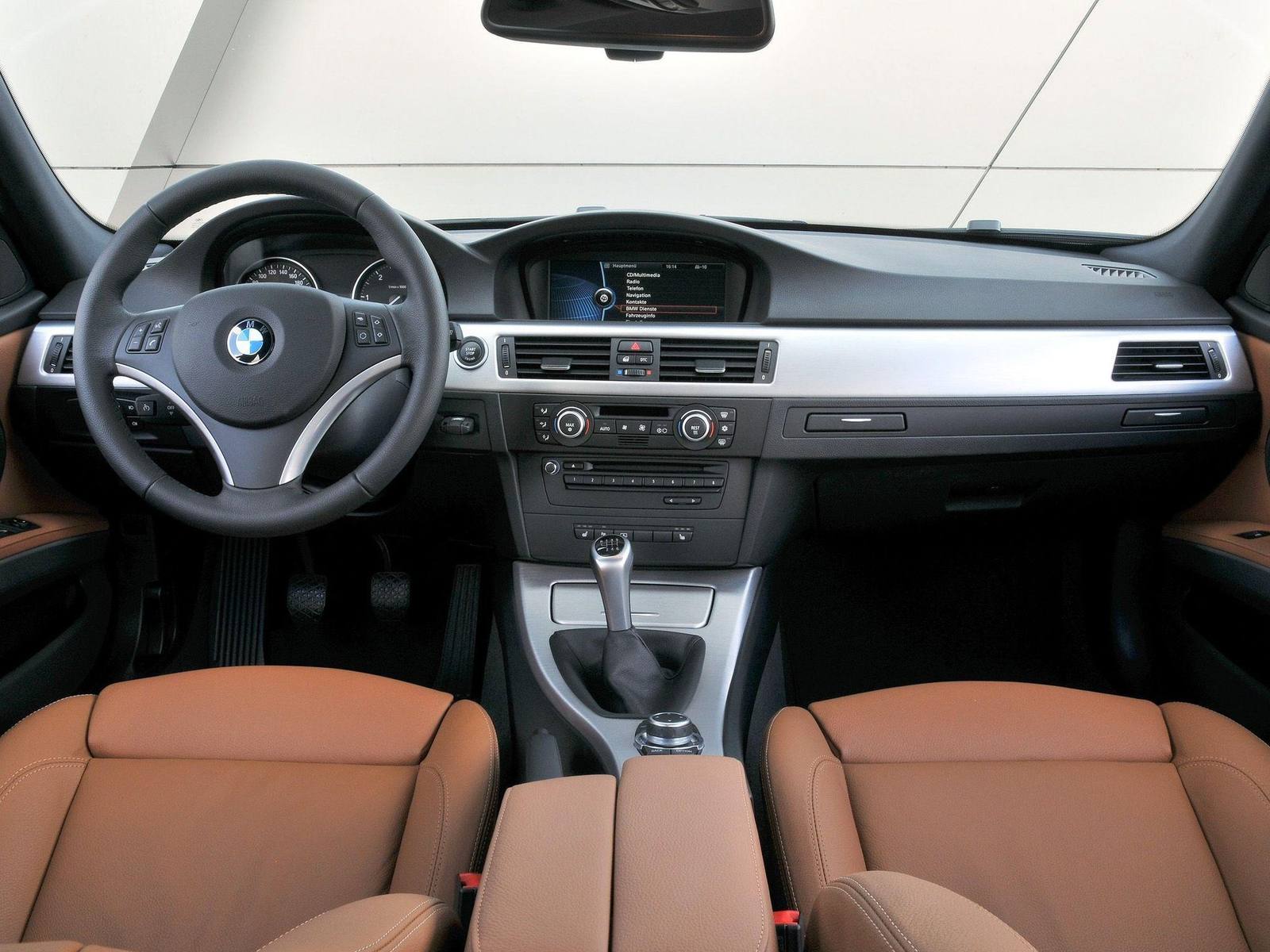 330i