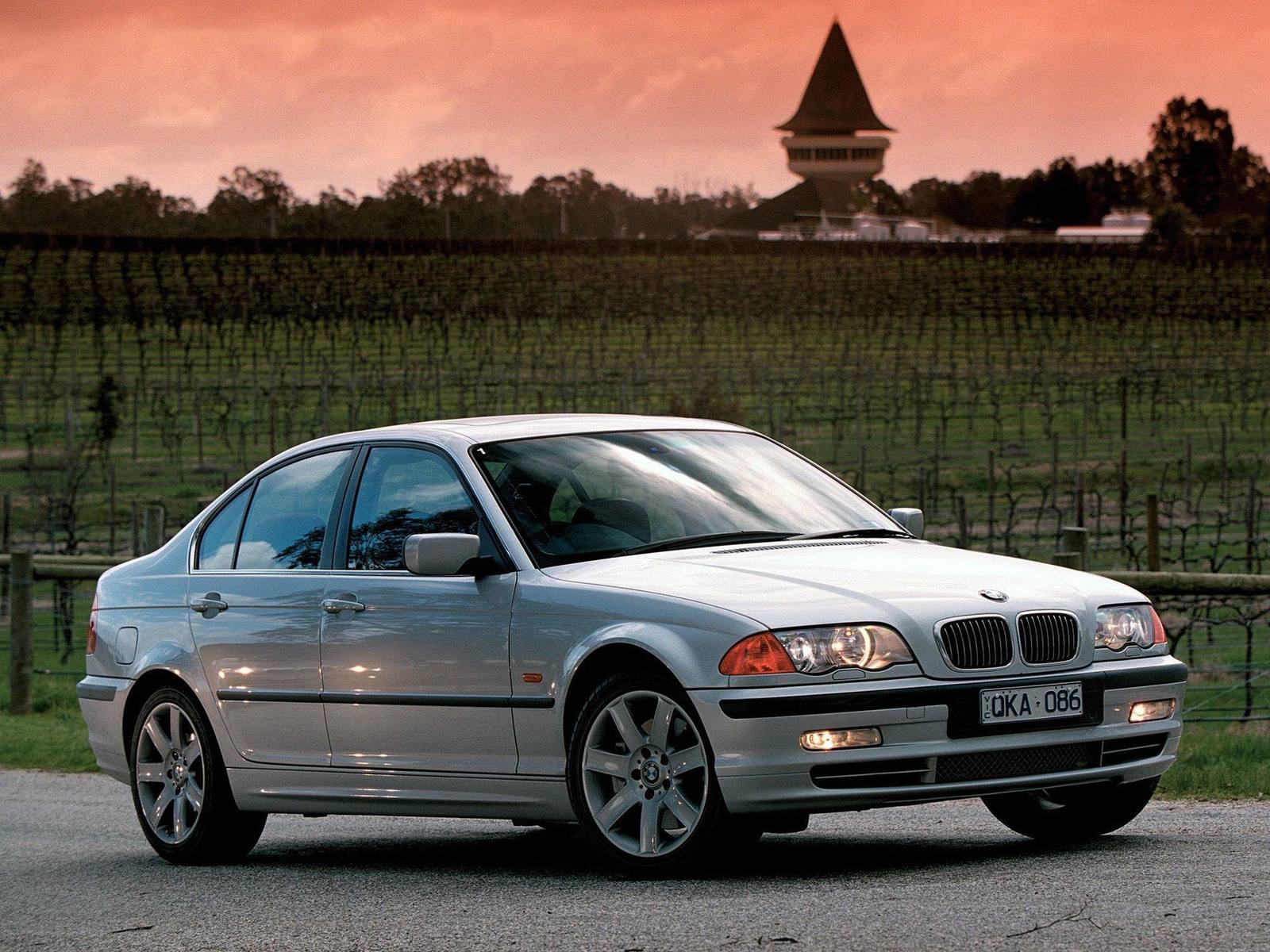 330i