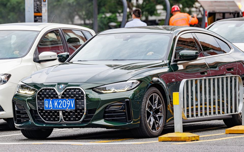 4 Series
