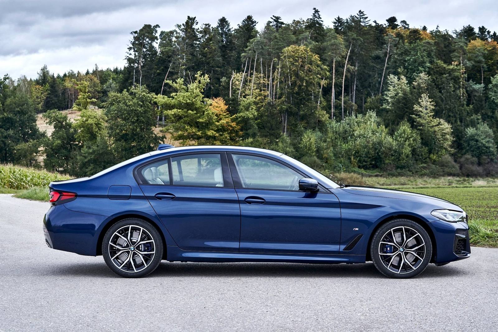 530i