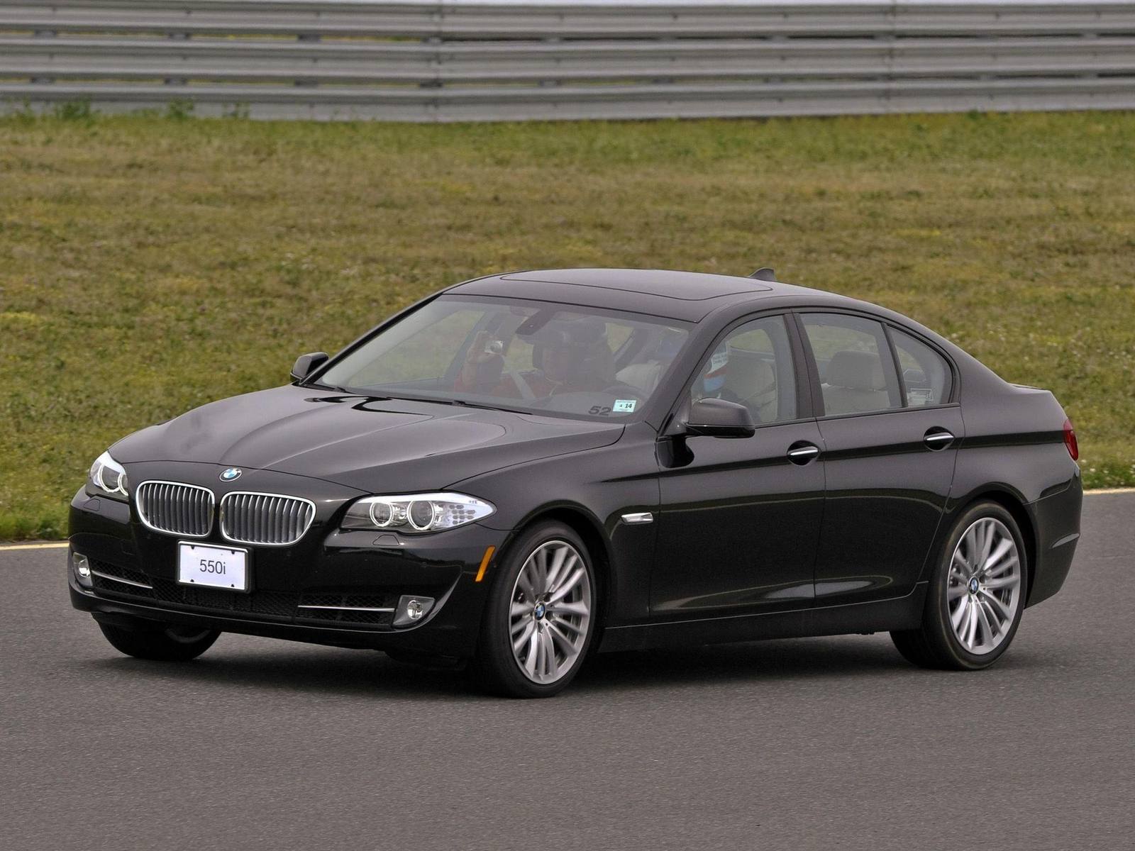 550i