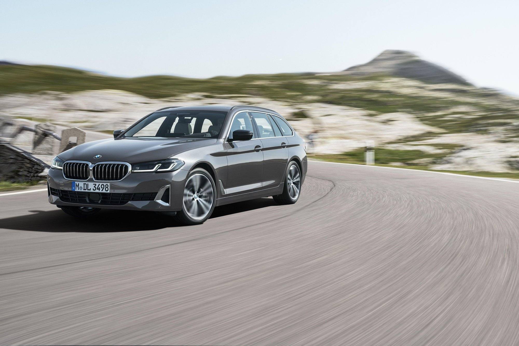 530i Touring