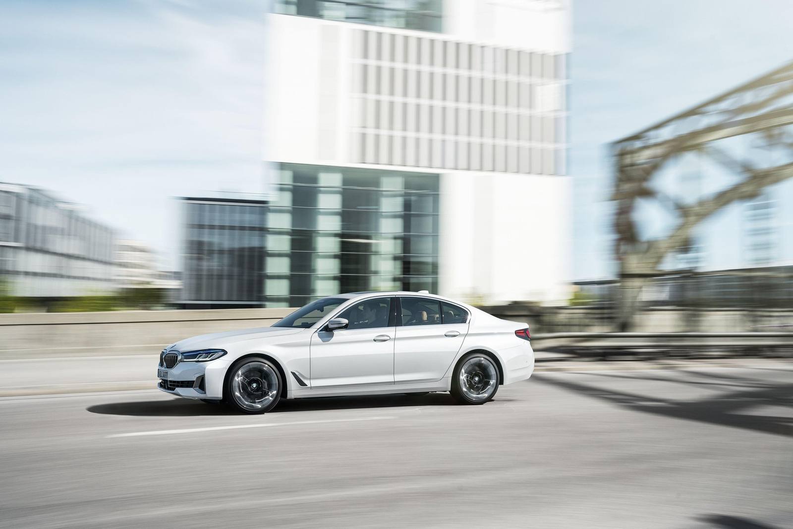 540i