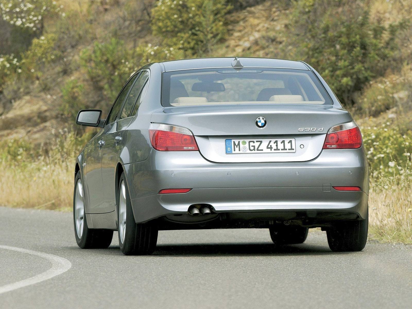 525i