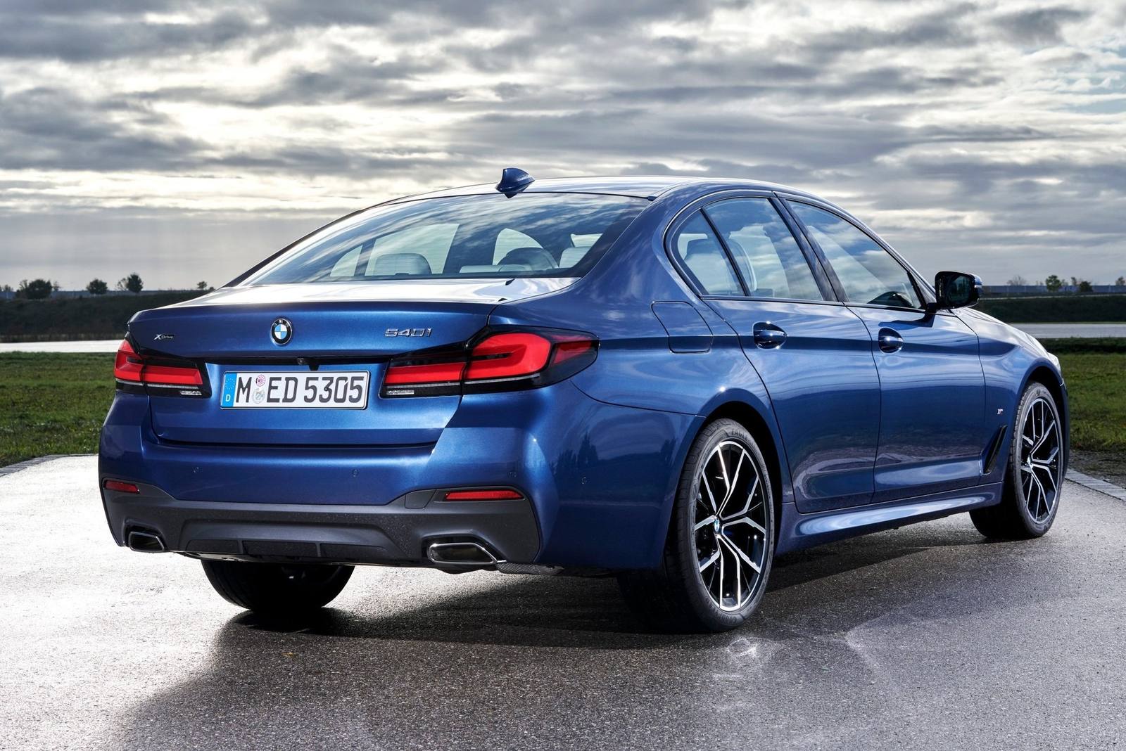 530i
