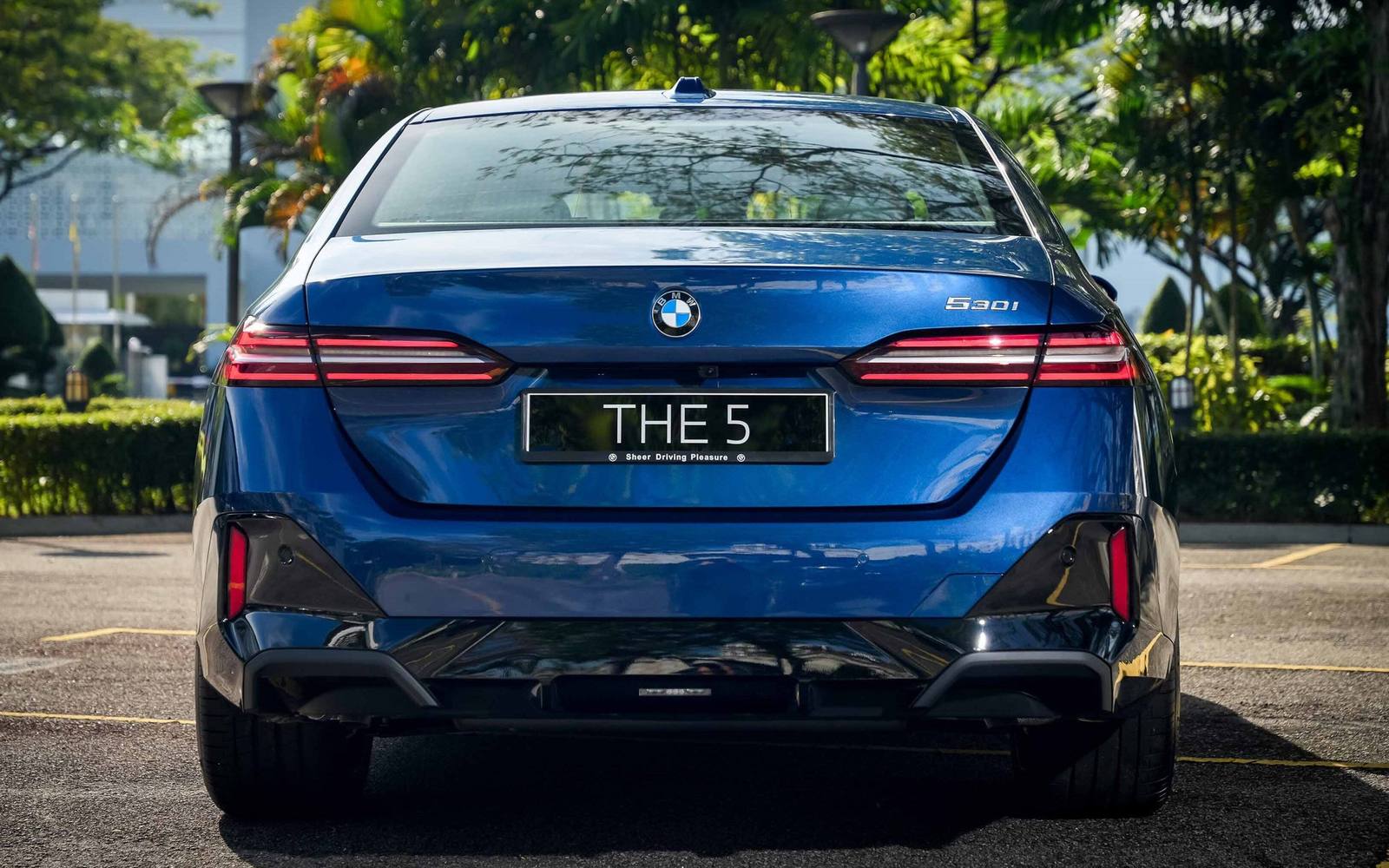 530i