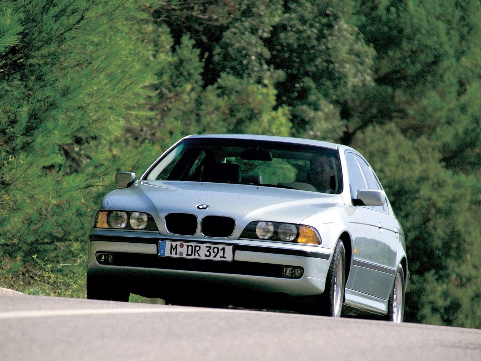 520i