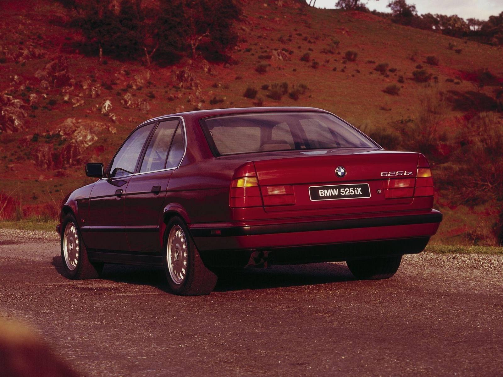 525i