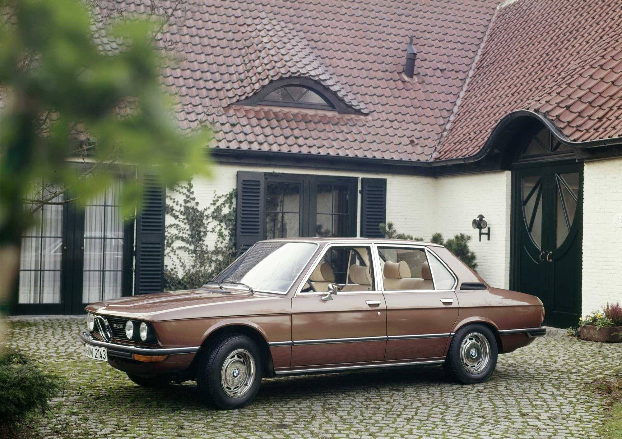 528i