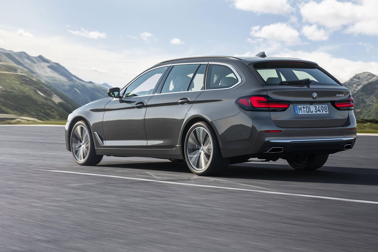 530i Touring