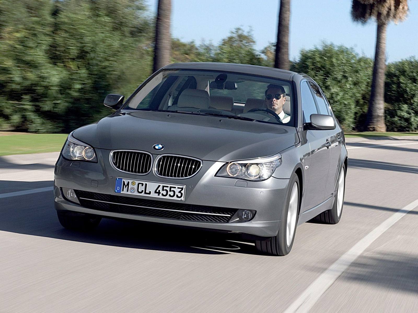 550i