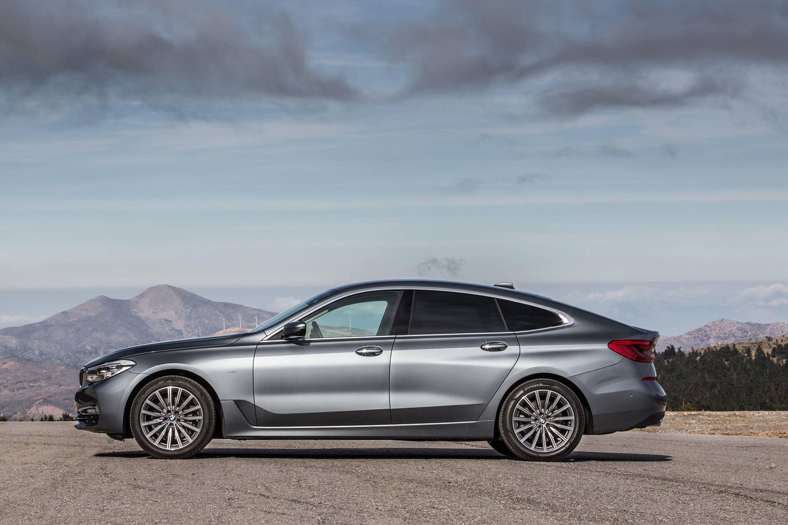 630i
