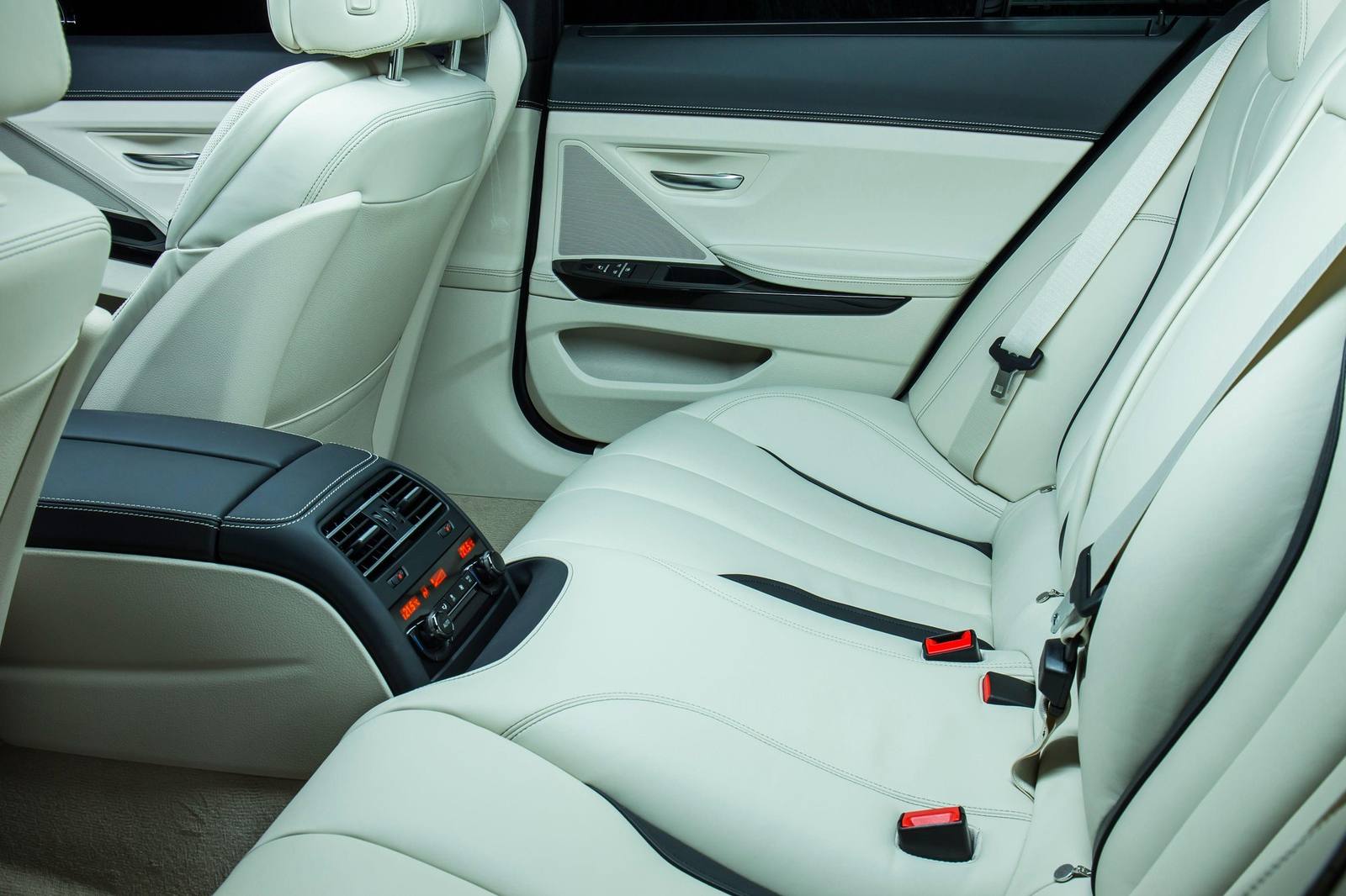 640i