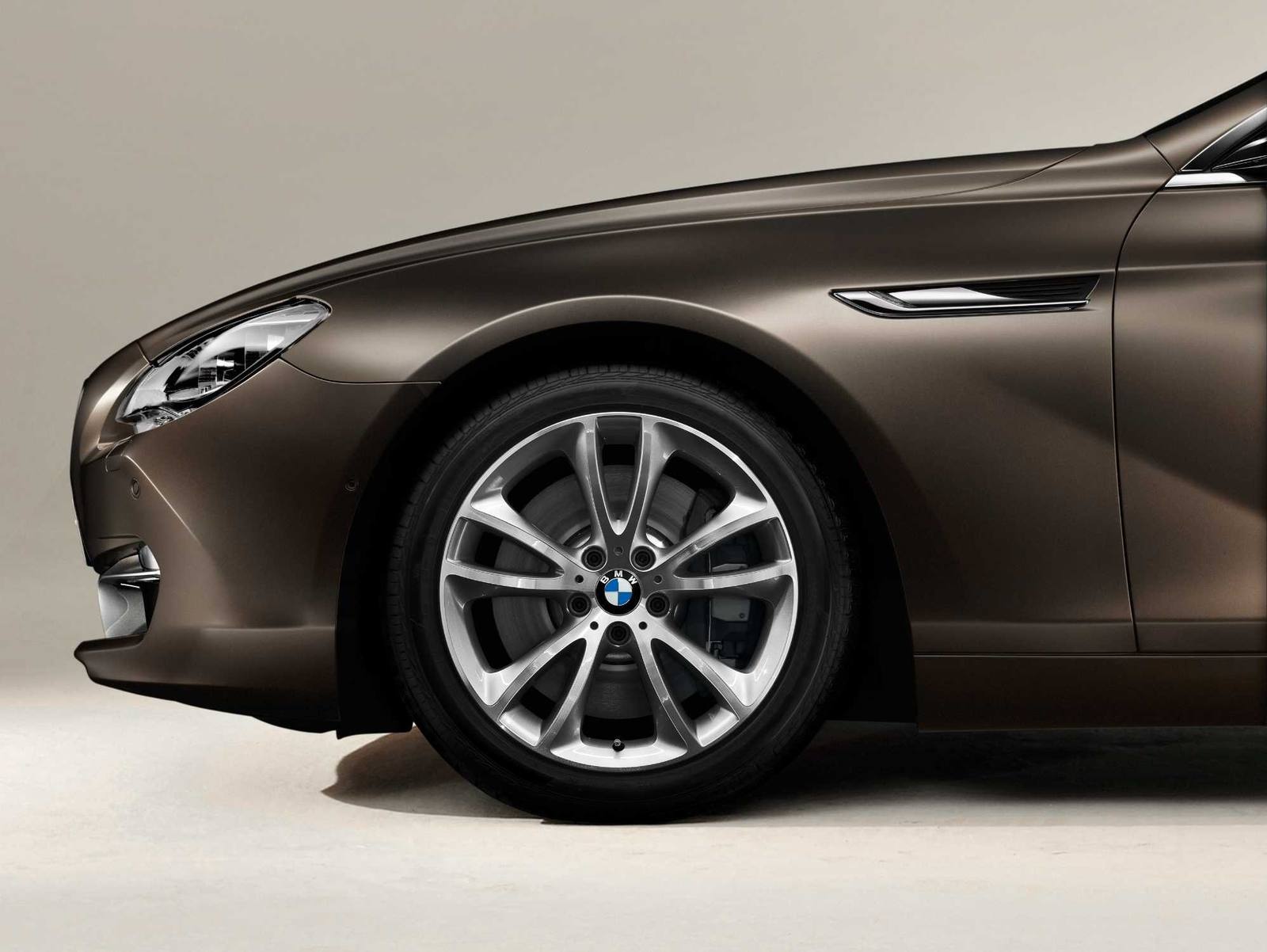 650i