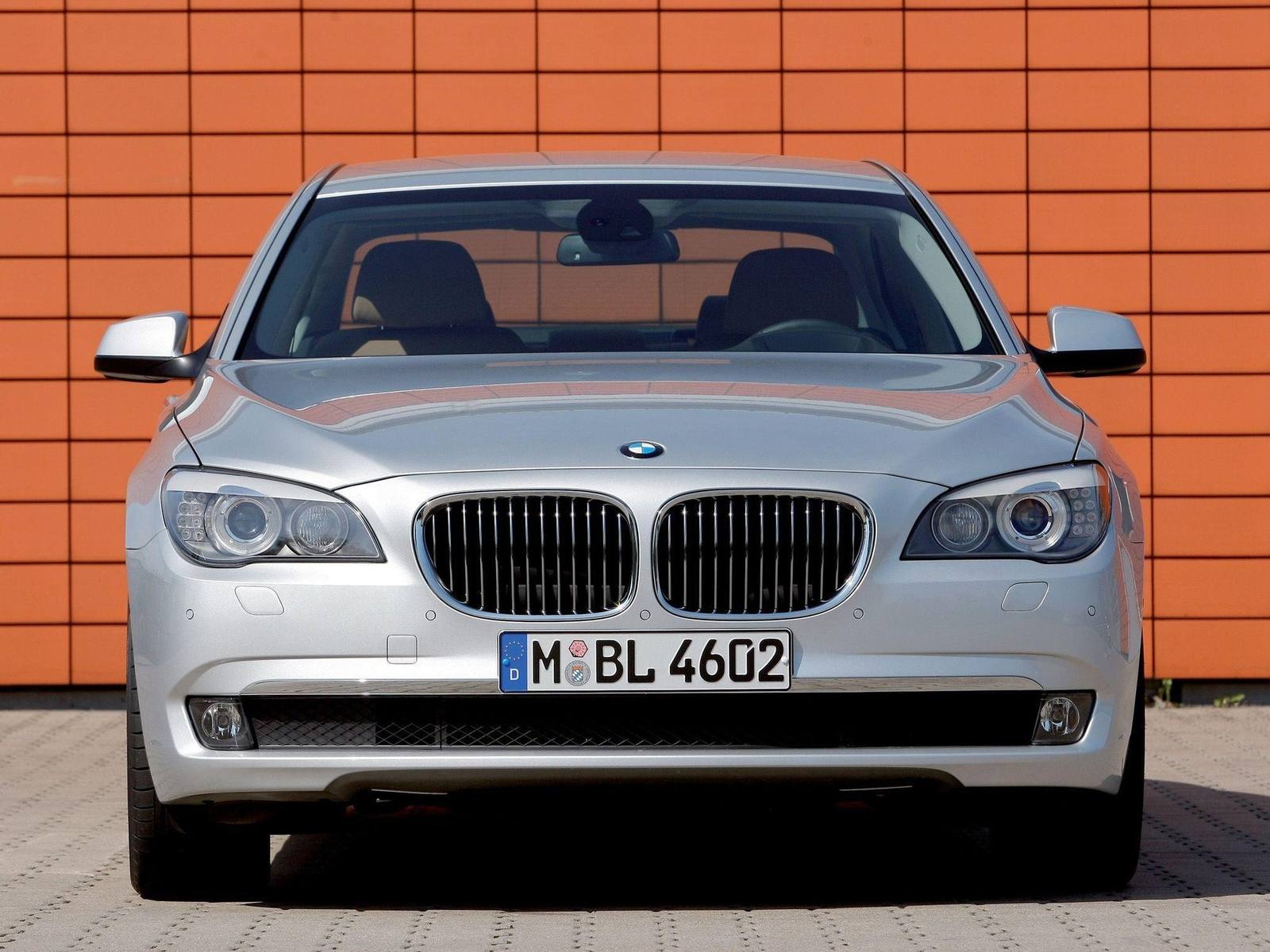 730d