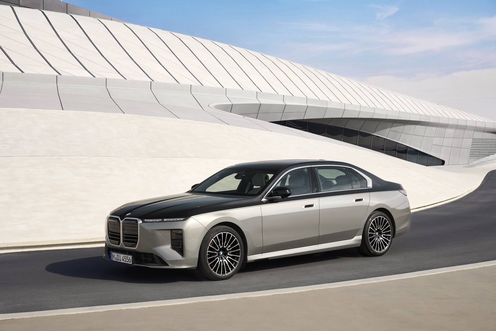 M760e xDrive