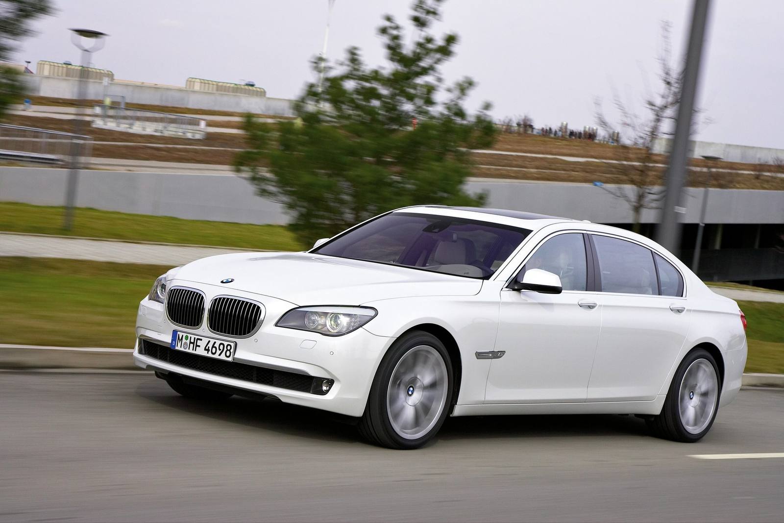 760Li