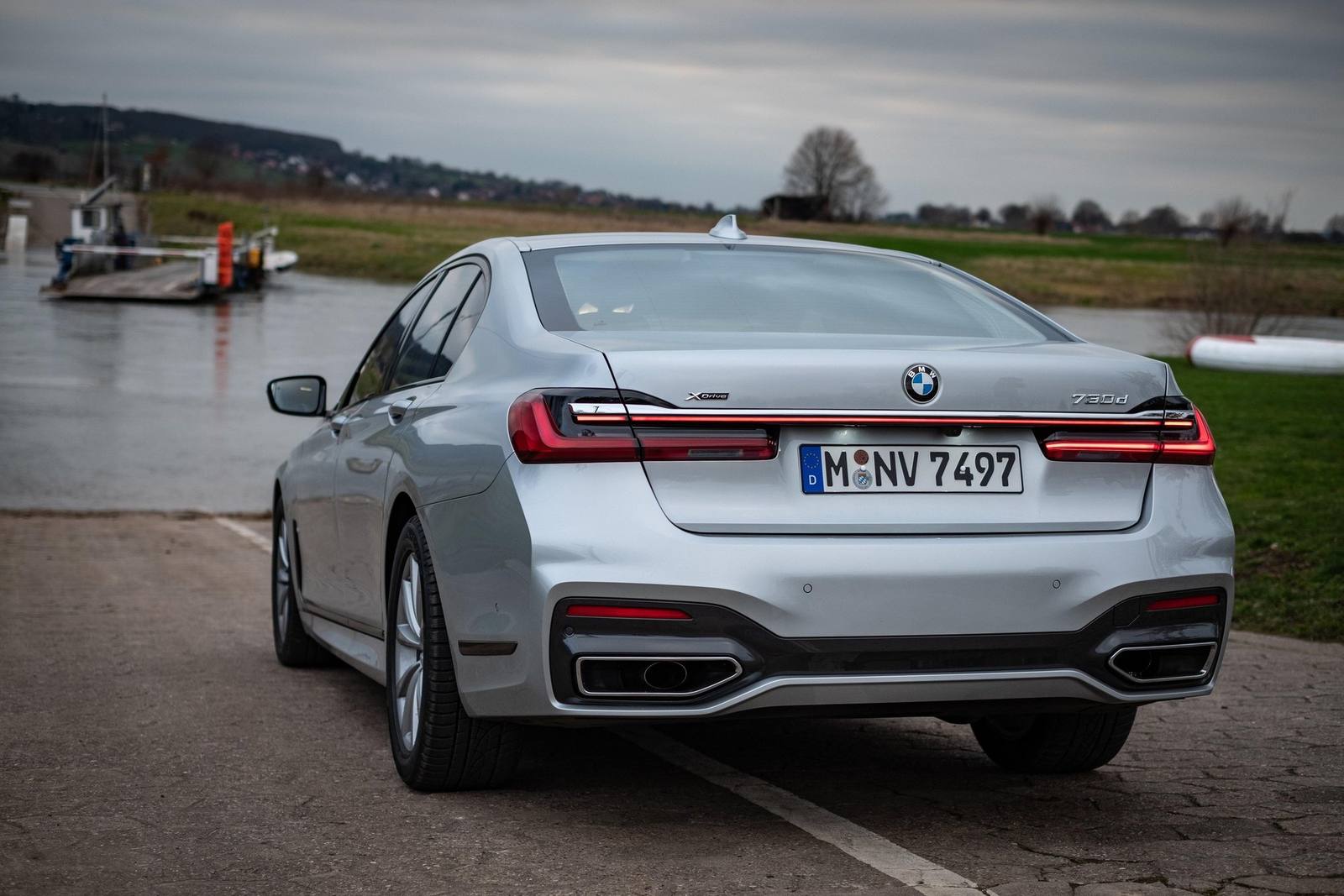 730d xDrive