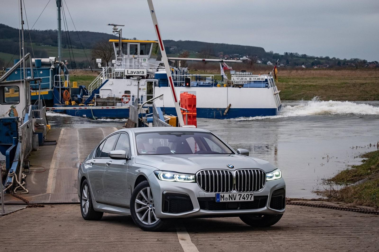 730d xDrive