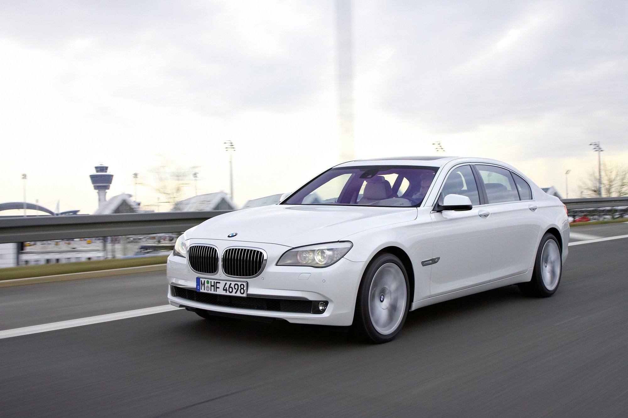 760Li