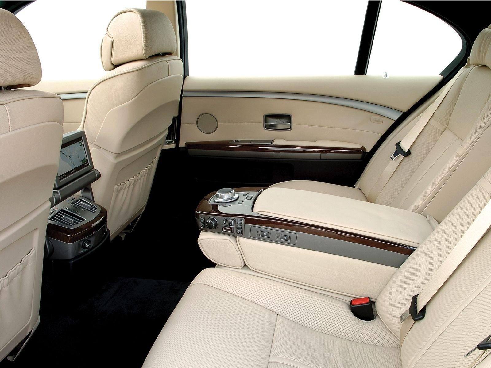 730d