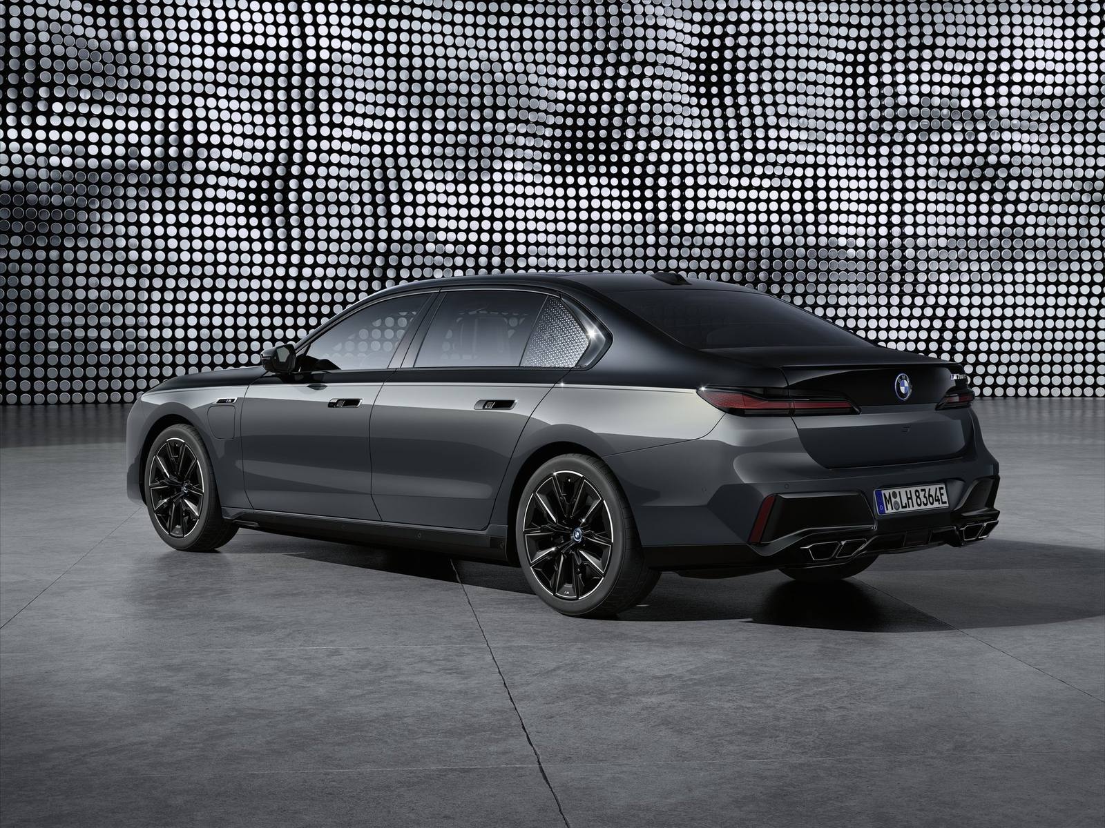 750e xDrive