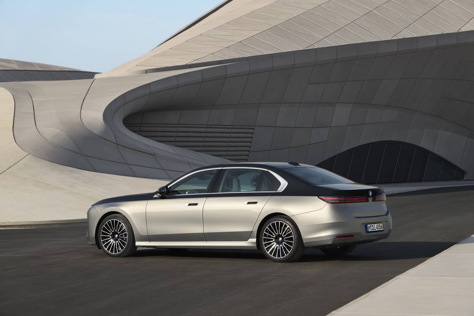M760e xDrive