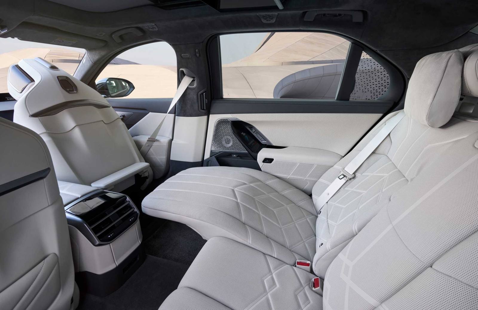 M760e xDrive