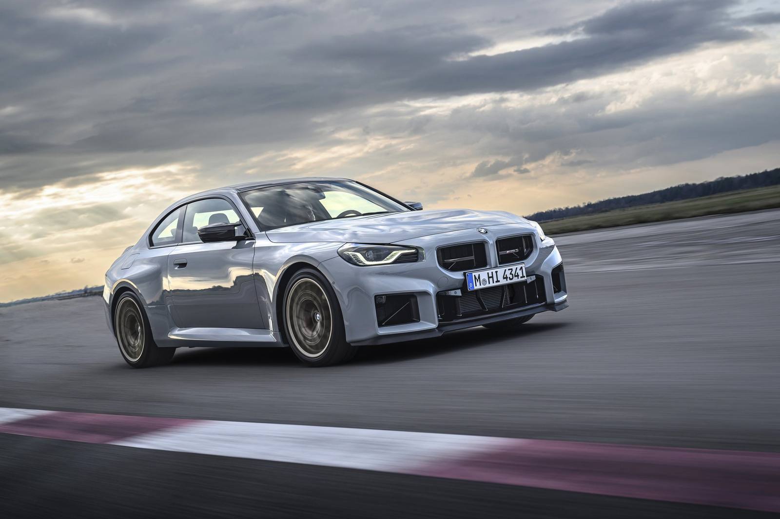 M2 CS