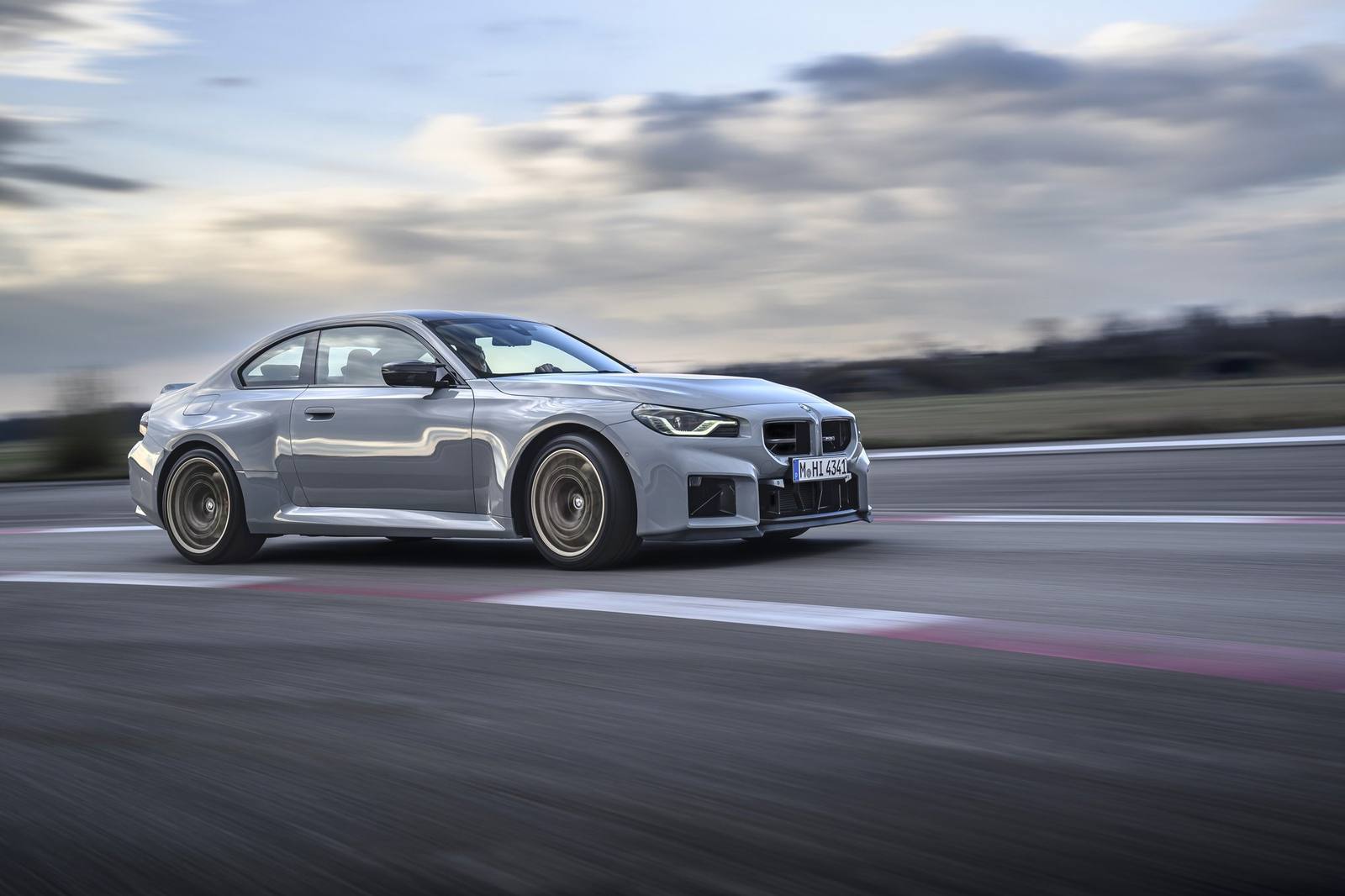 M2 CS