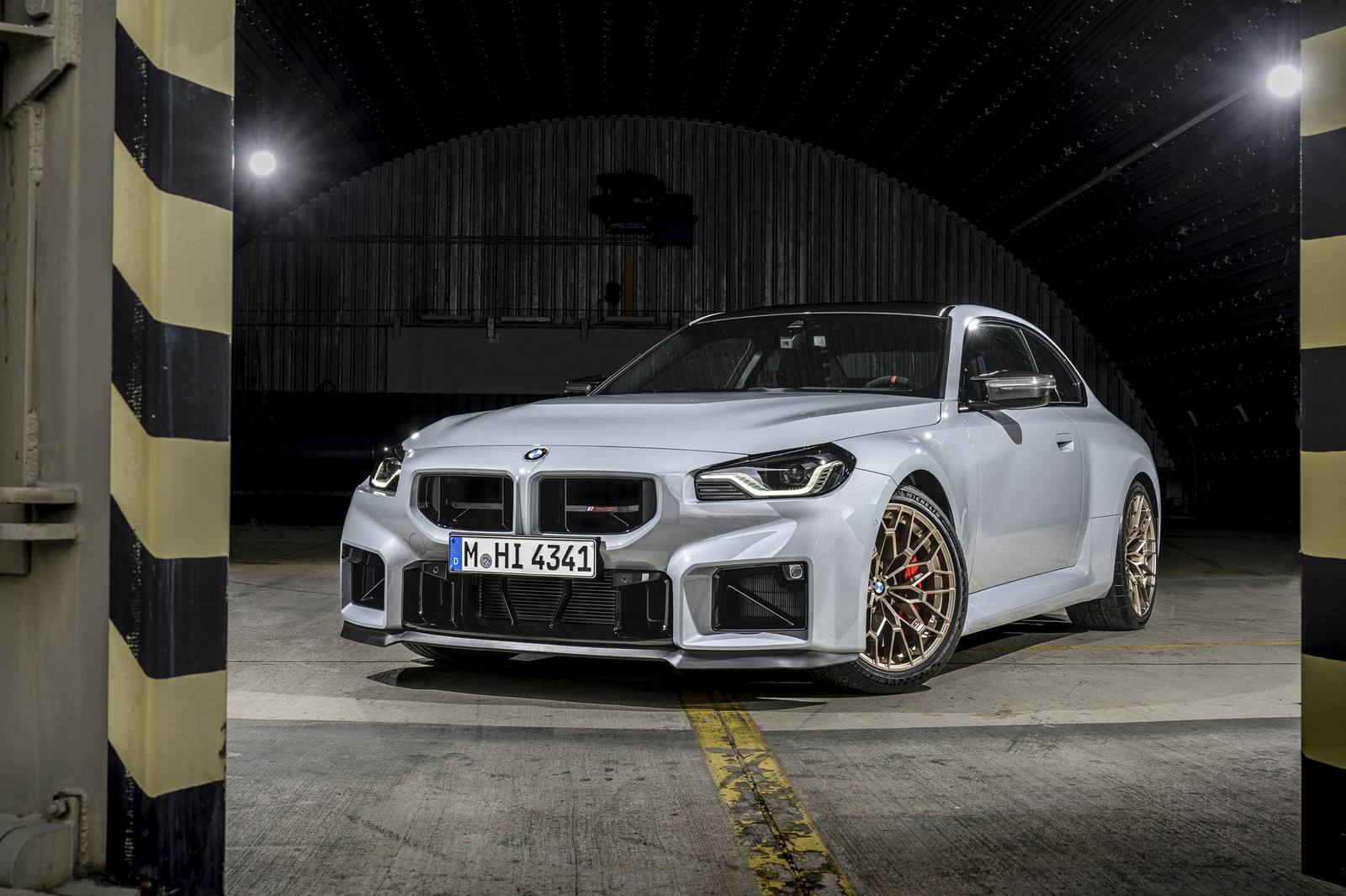 M2 CS