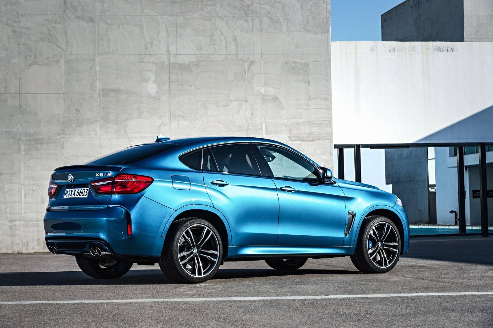 X6 M