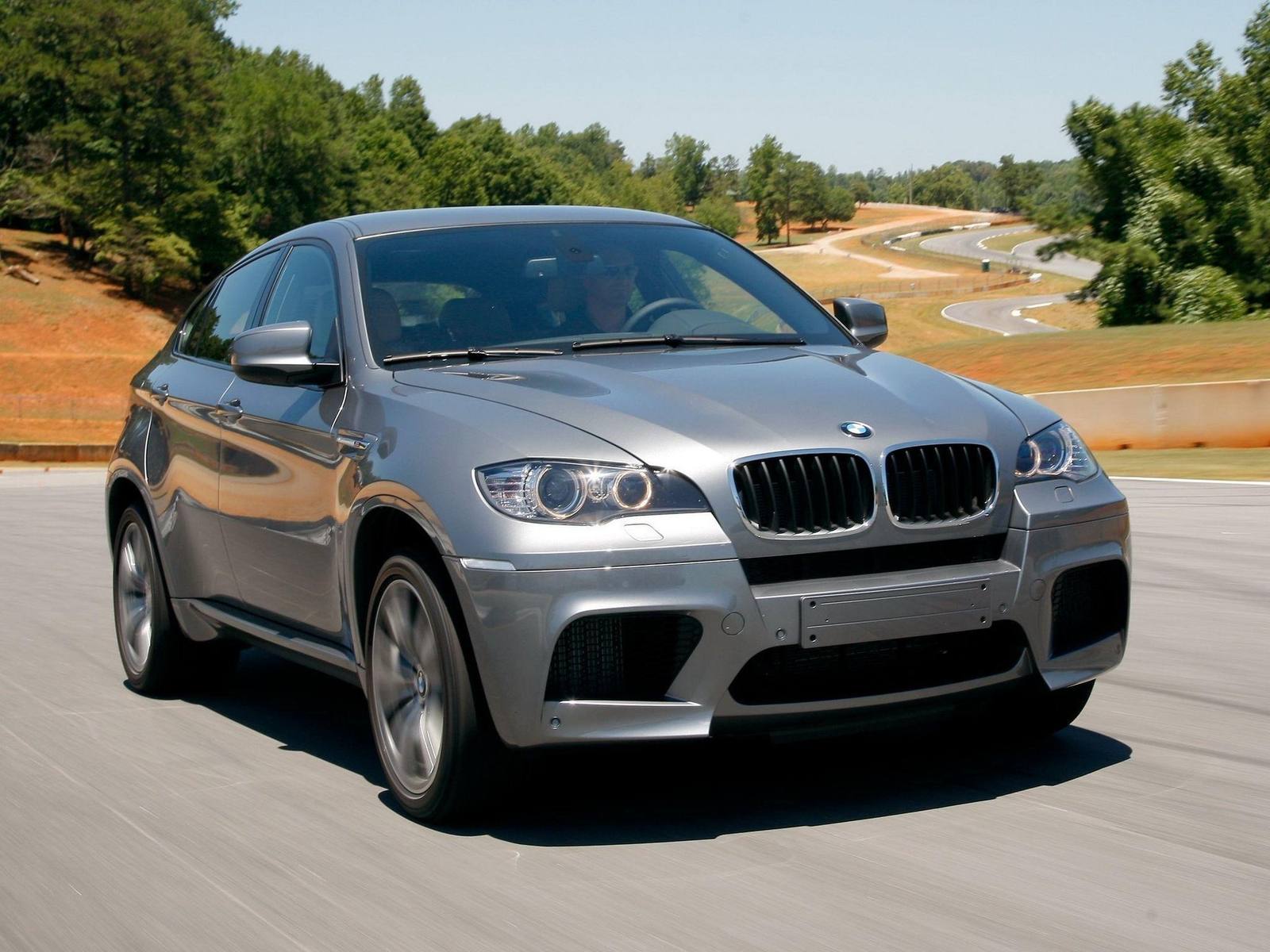 X6 M
