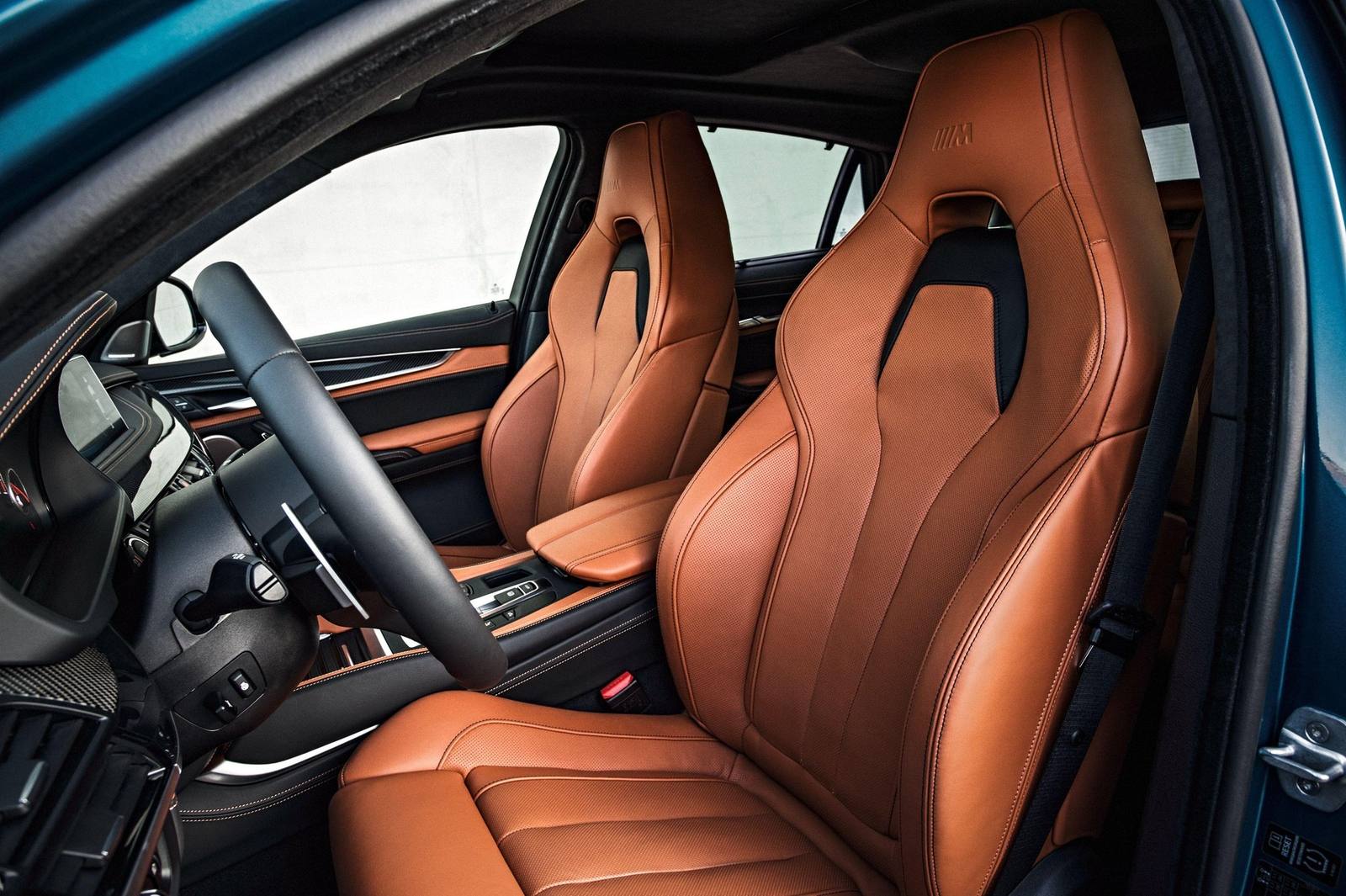 X6 M