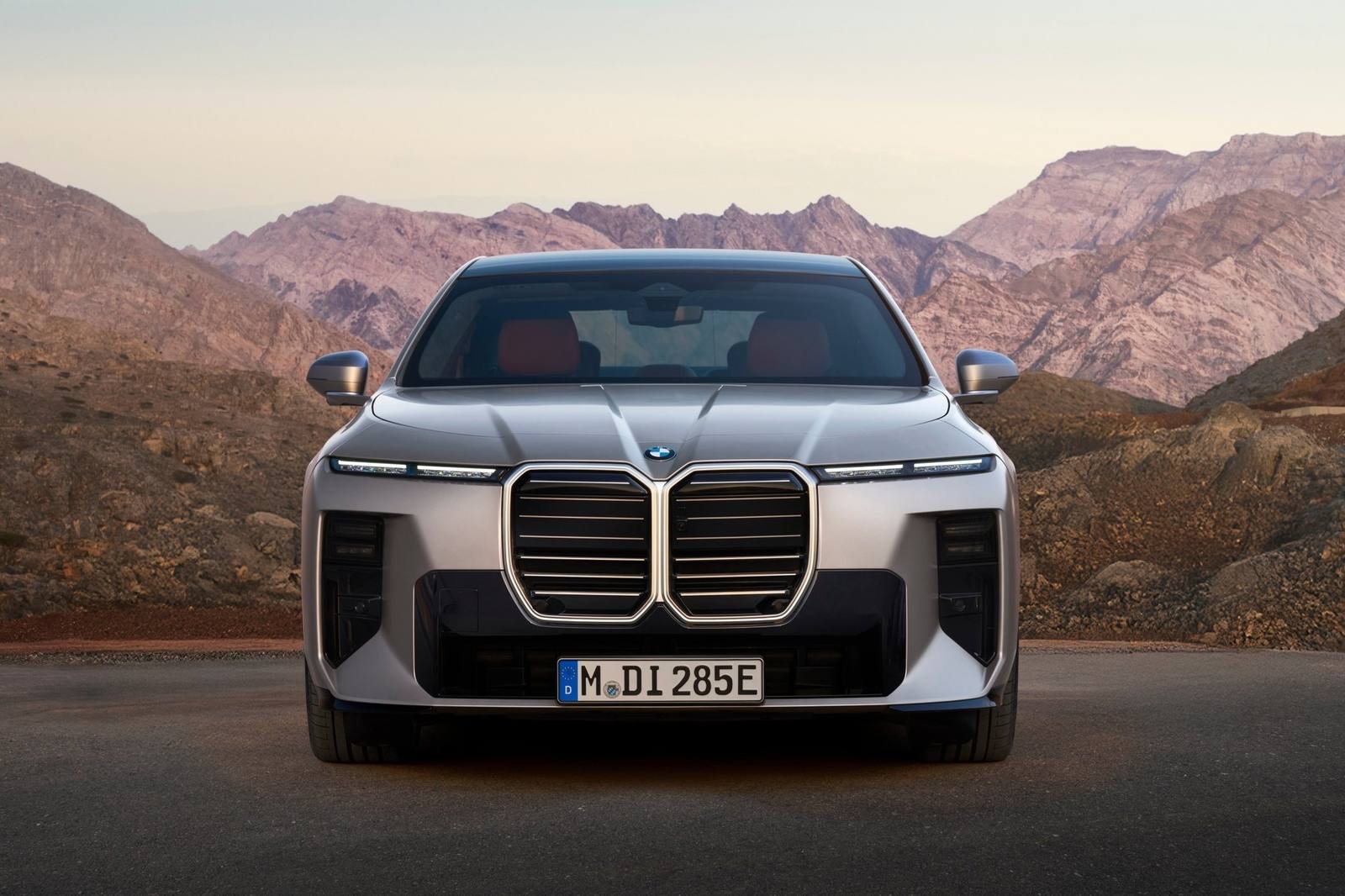 xDrive60