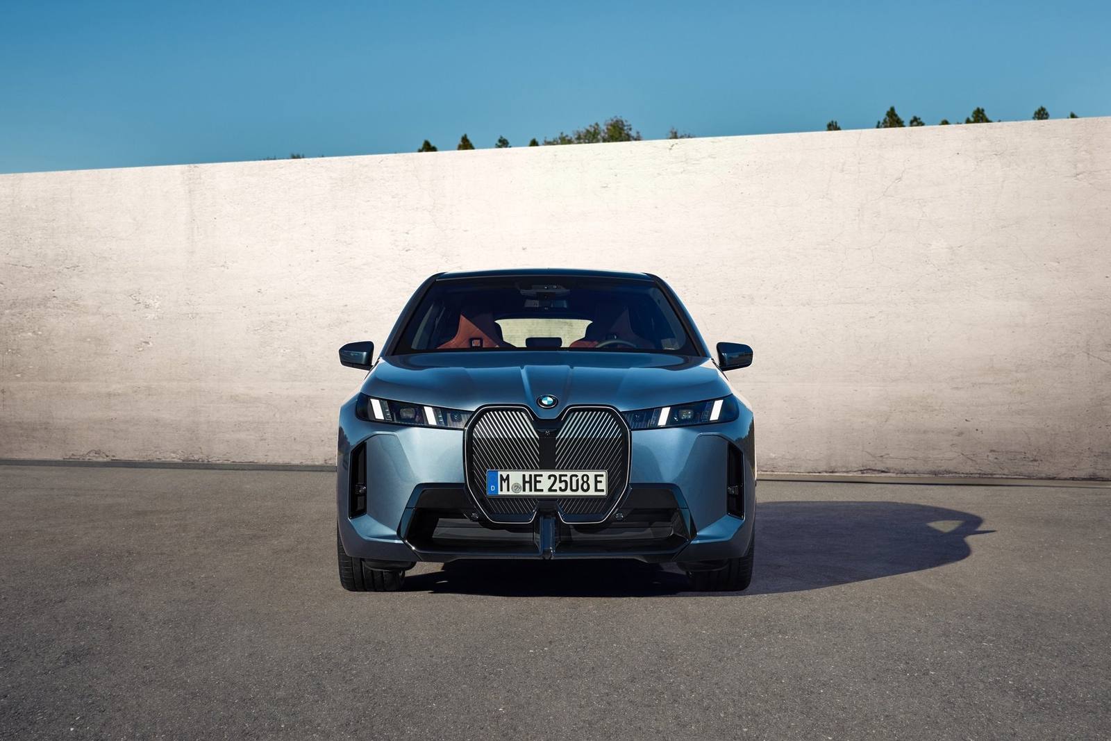 xDrive60