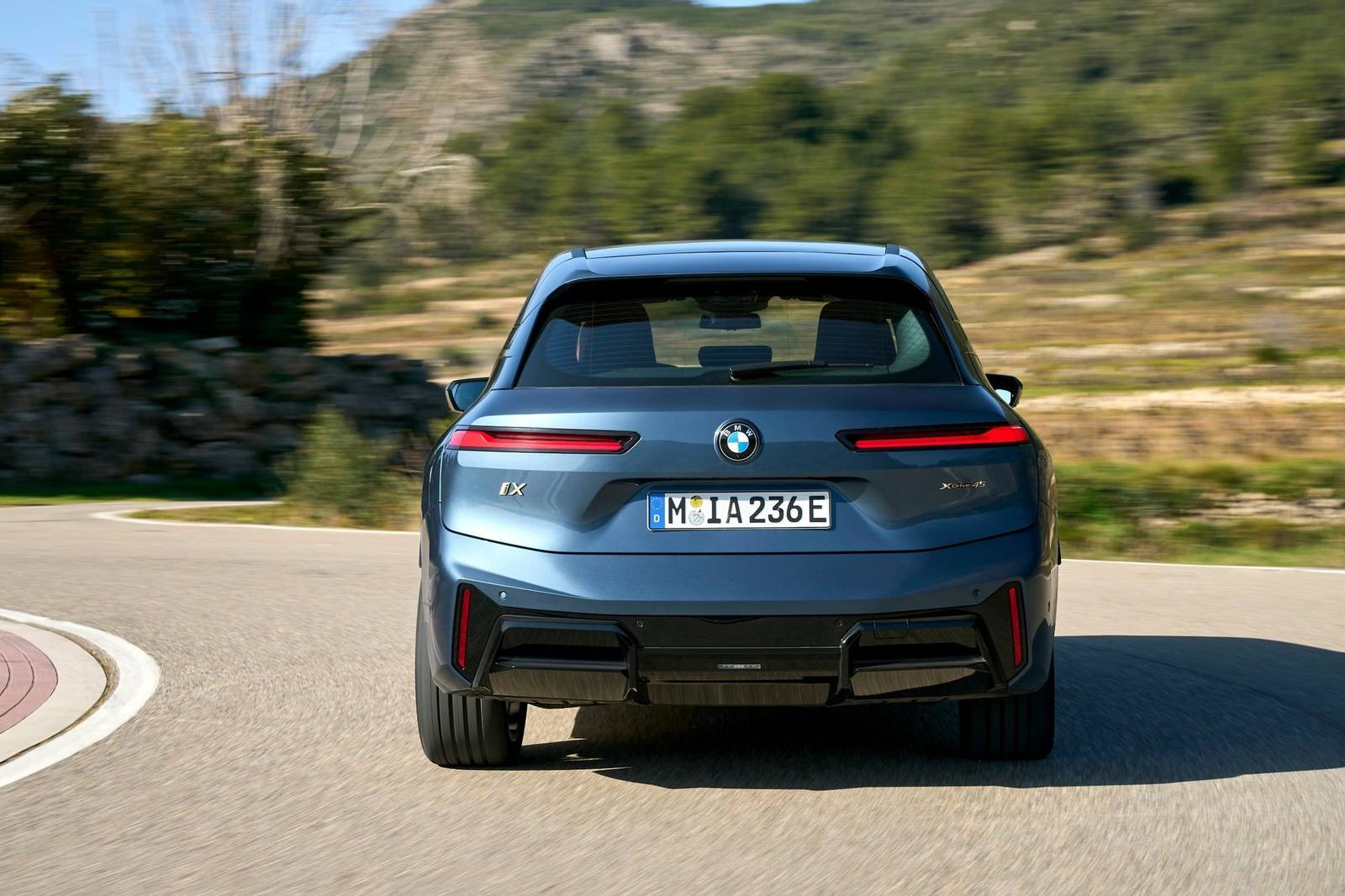 xDrive45