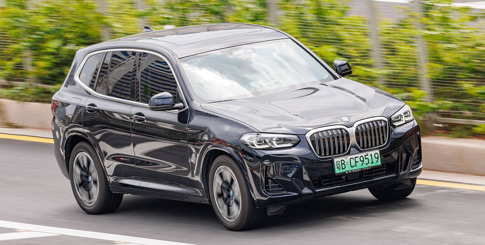 iX3 M60 xDrive