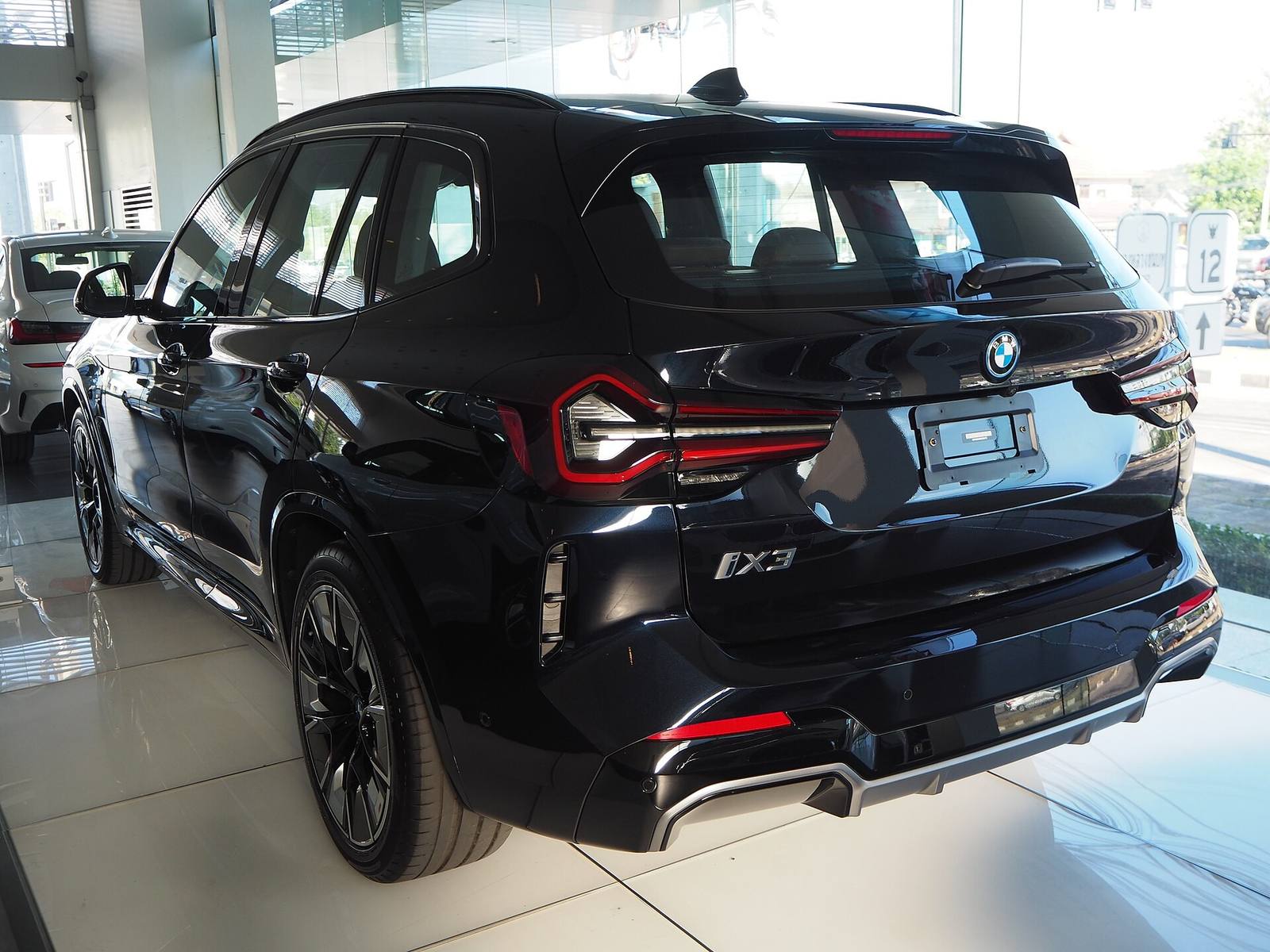 iX3 M60 xDrive