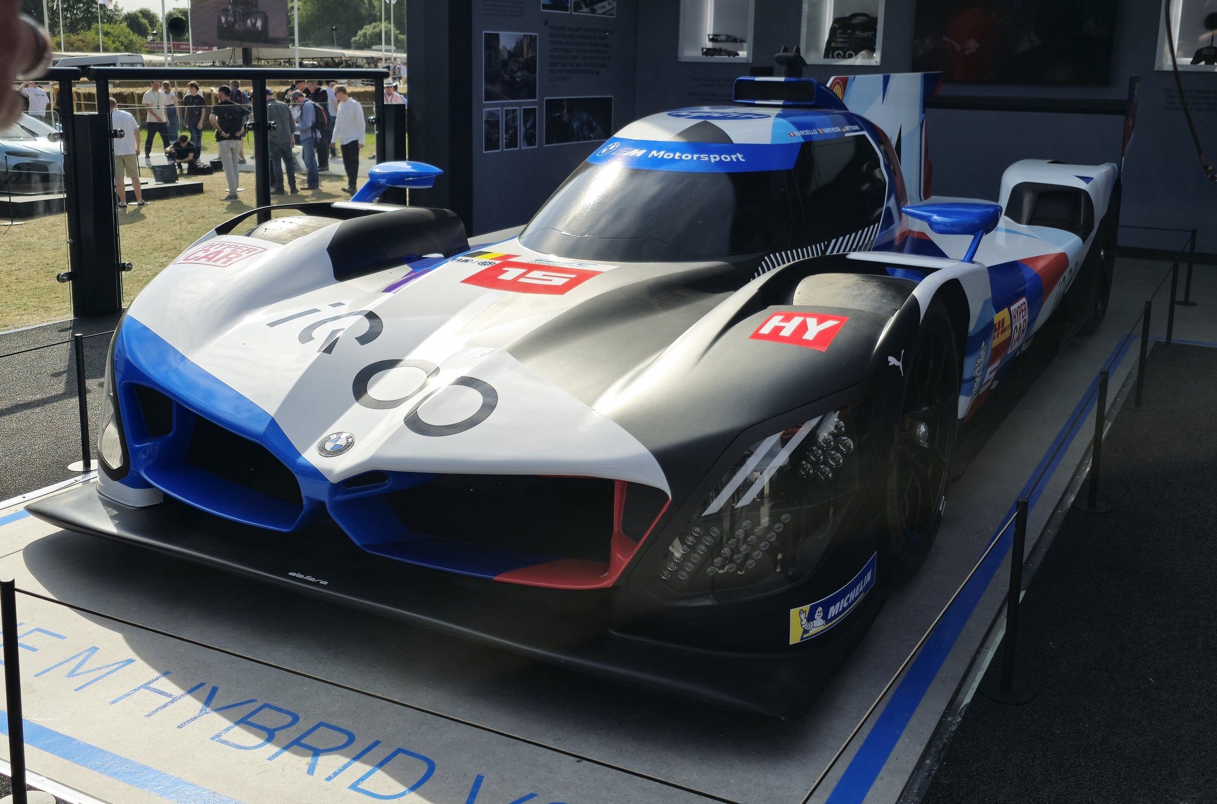 M Hybrid V8