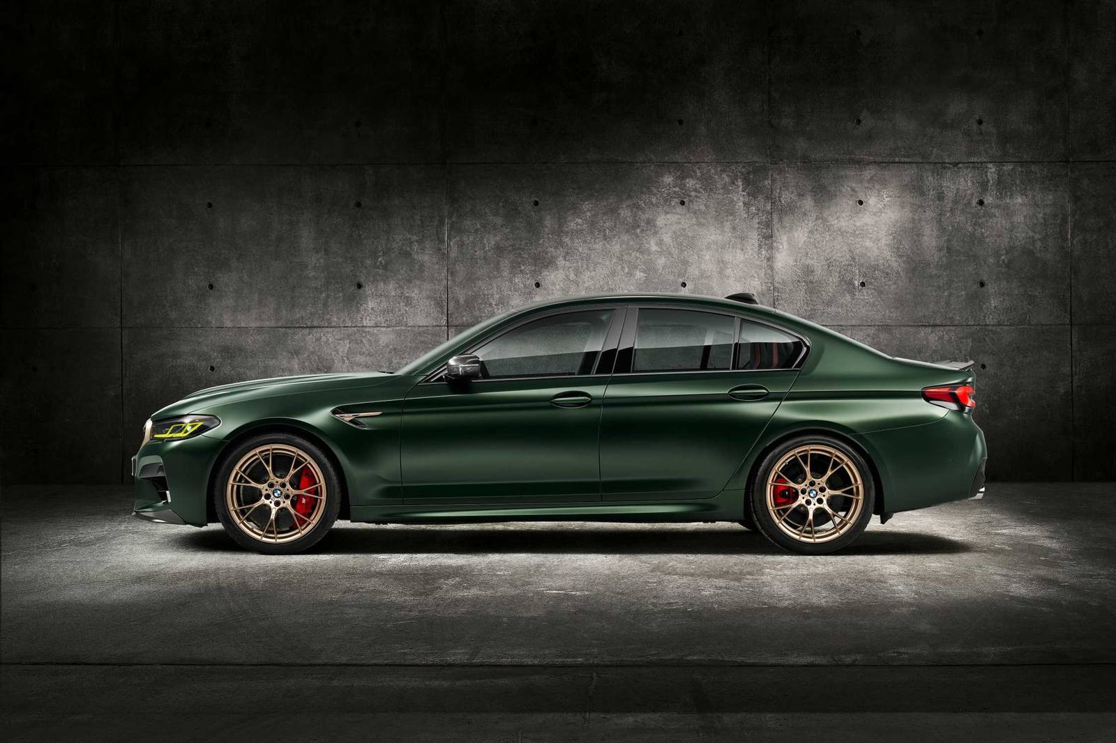 M5 CS